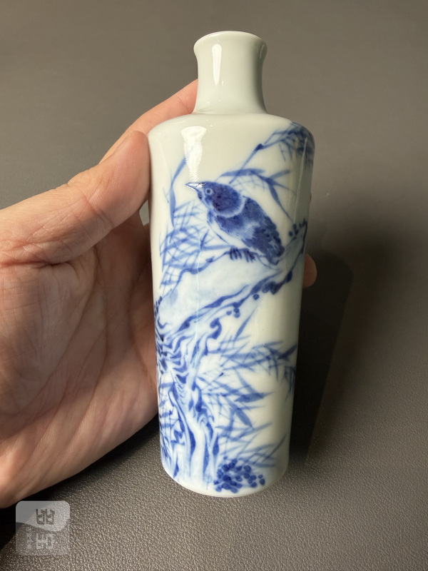 民国 王步风格青花花鸟图瓶两件 - 图10